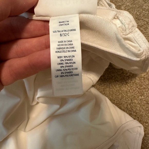 NWT Contours by Coco Reef High Neck One Piece Swimsuit Size 8 32 C Cup - Picture 10 of 11